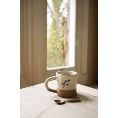 Hand Painted Botanic Mug - Ink